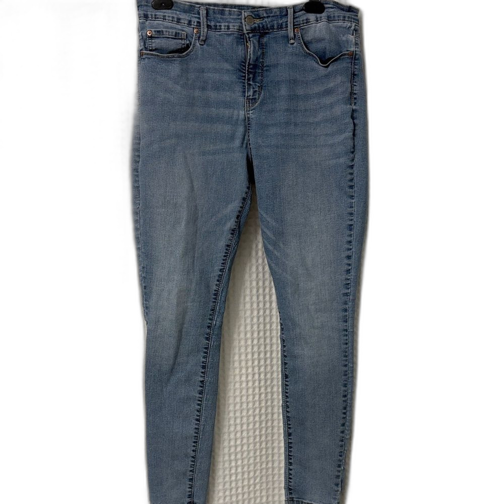 Levi's Women's Denim Skinny Jeans Size 12M